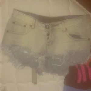 1 teaspoon cut off shorts
